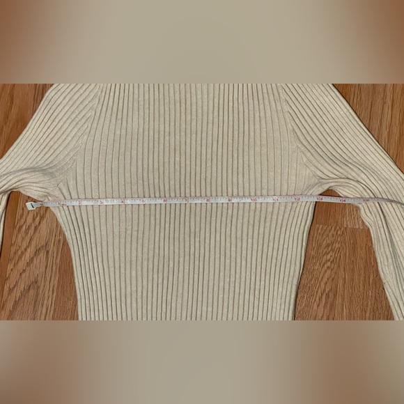 ASOS DESIGN Tall Roll Neck Sweater in Fine Knit Rib | Cream | Size 10 | - Picture 3 of 7